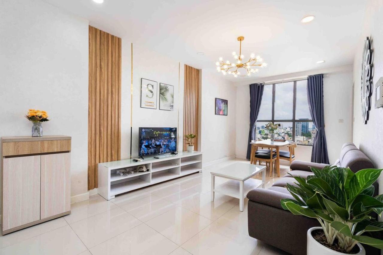 The Price 3 Brs Apt/nice View And Near Ben Thanh Market Ho Chi Minh City