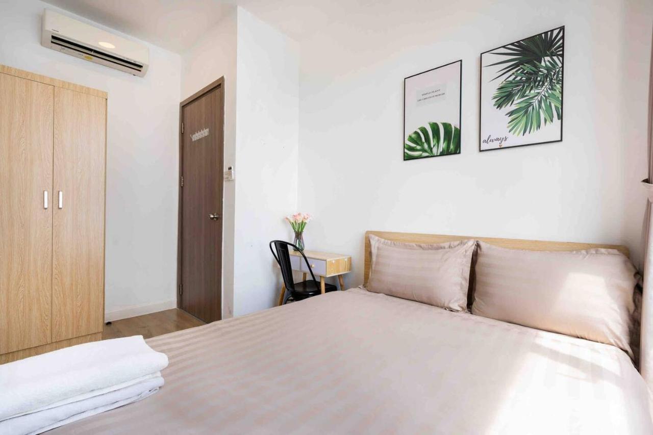 Apartment The Price 3 Brs Apt/nice View And Near Ben Thanh Market *