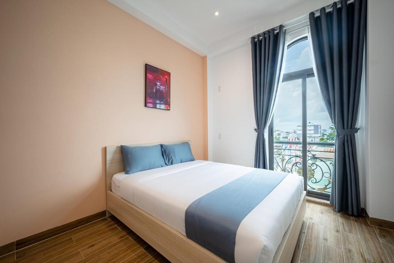 Apartment Cozrum Homes - Cozytel Ho Chi Minh City