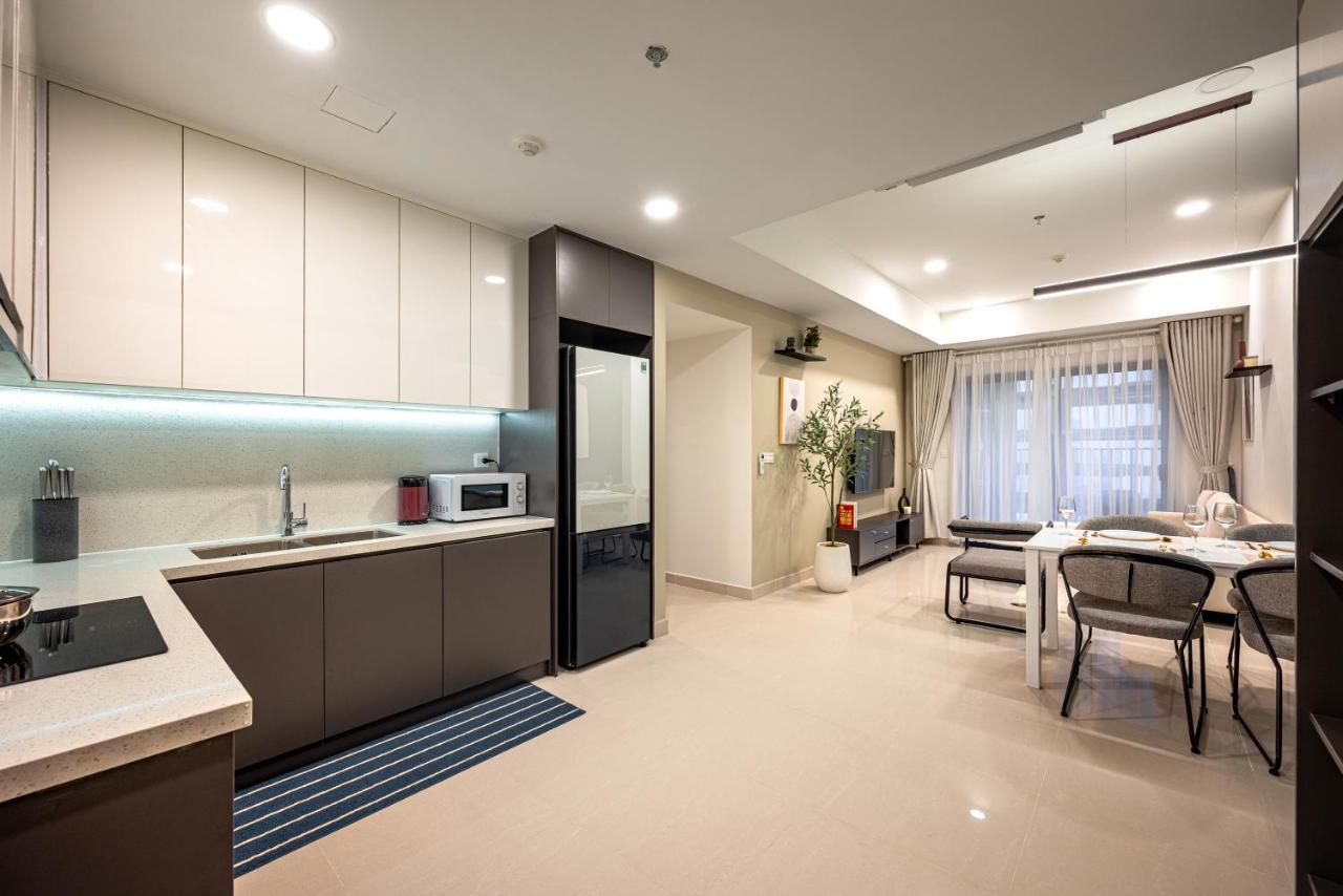 Apartment Luxury Modern, D1, 3 King Brs+2wc, 300m Bui Vien *
