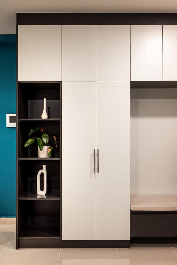 Luxury Modern, D1, 3 King Brs+2wc, 300m Bui Vien