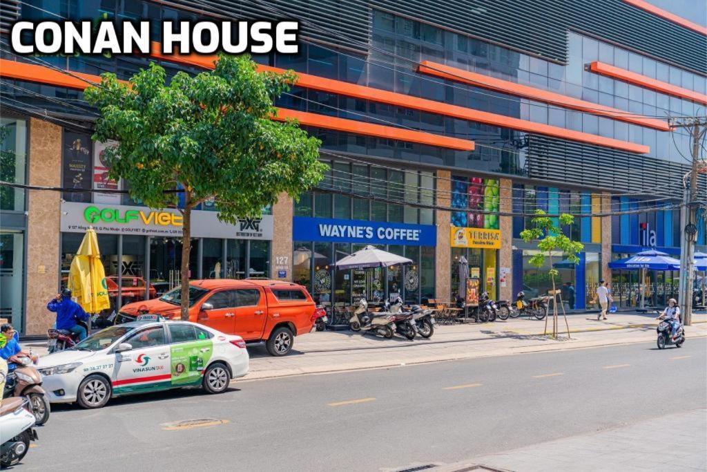 Tan Son Nhat Airport Free Pool, Gym Wifi Apartment