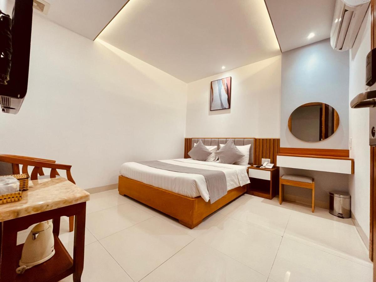 Ken 2* Ho Chi Minh City
