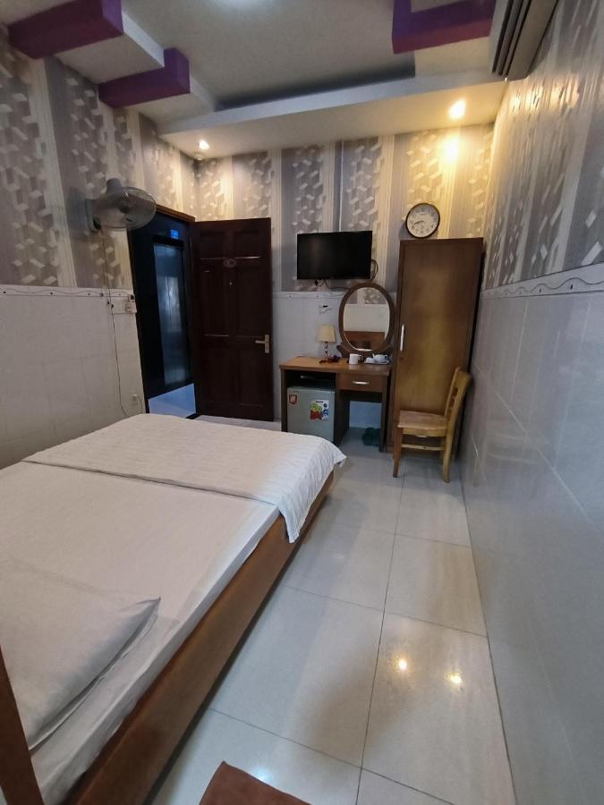 Hotel Khach San Hoang Phuc 2 *