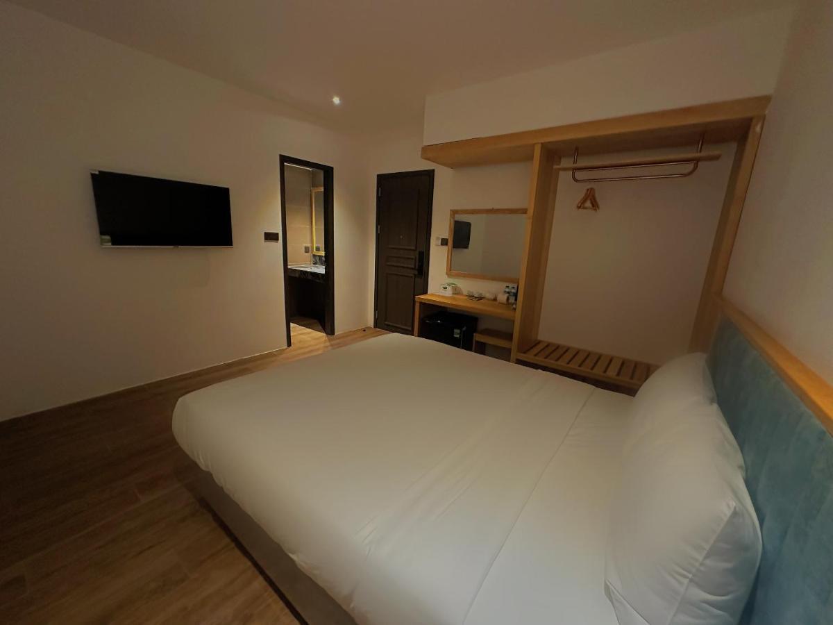 Haven Hut 2* Ho Chi Minh City