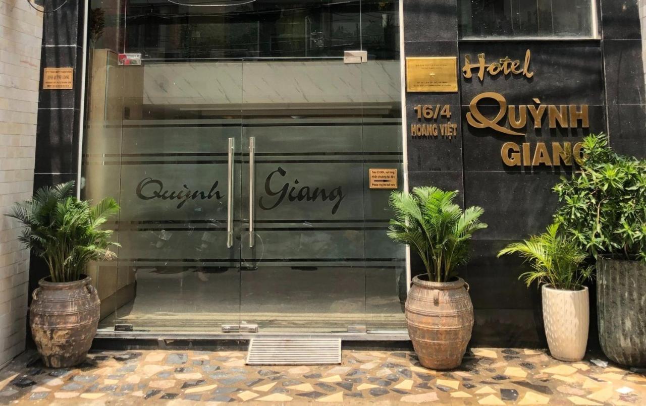 Hotel Quynh Giang Hoang Viet