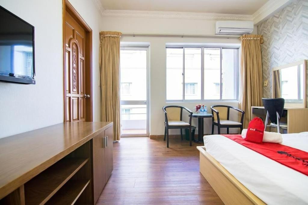 Hotel Quynh Giang Hoang Viet