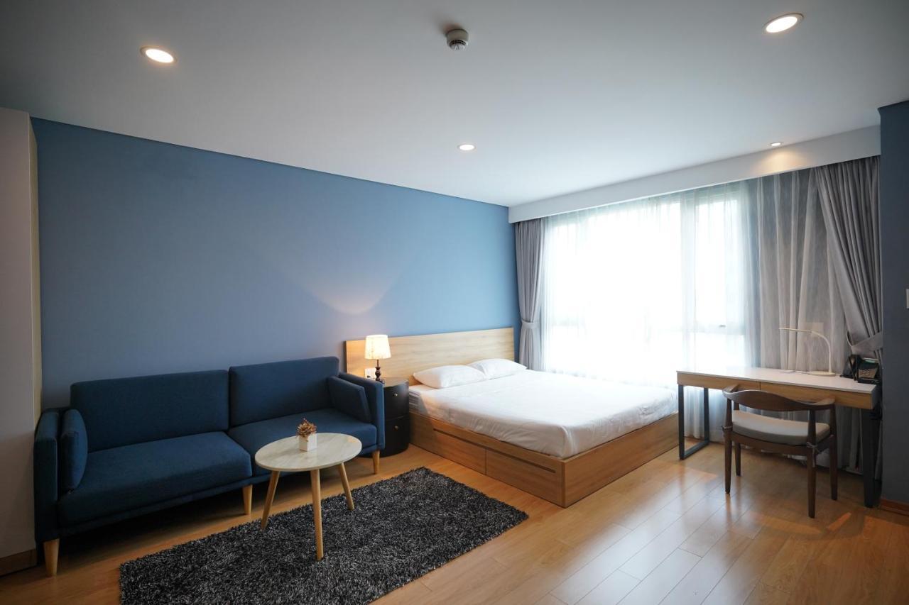 Khách sạn hẻo lánh Lancaster Le Thanh Ton *