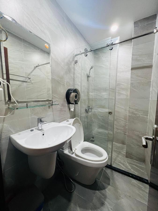 Hostel Grandma Lu Saigon - Airport Dist 3