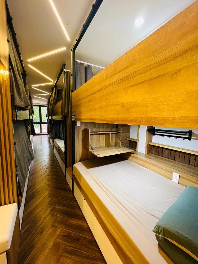 Hostel Grandma Lu Saigon - Airport Dist 3