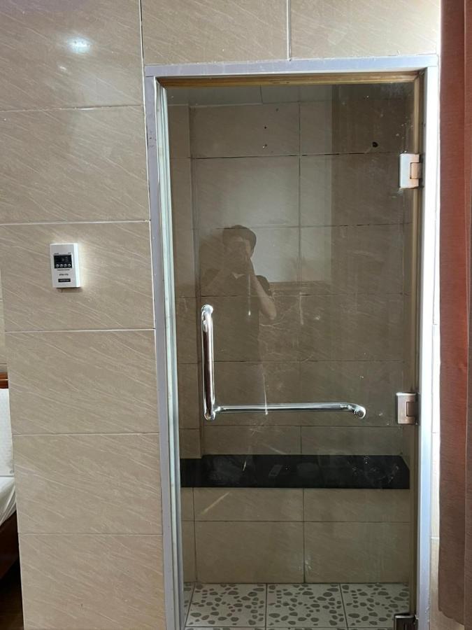 Aparthotel Khach San Tien Thang Ho Chi Minh City