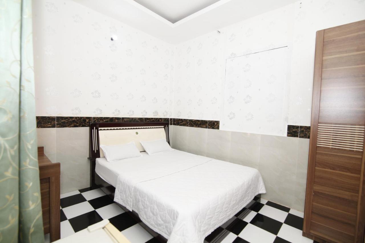Khach San Sao Mai Hotel *