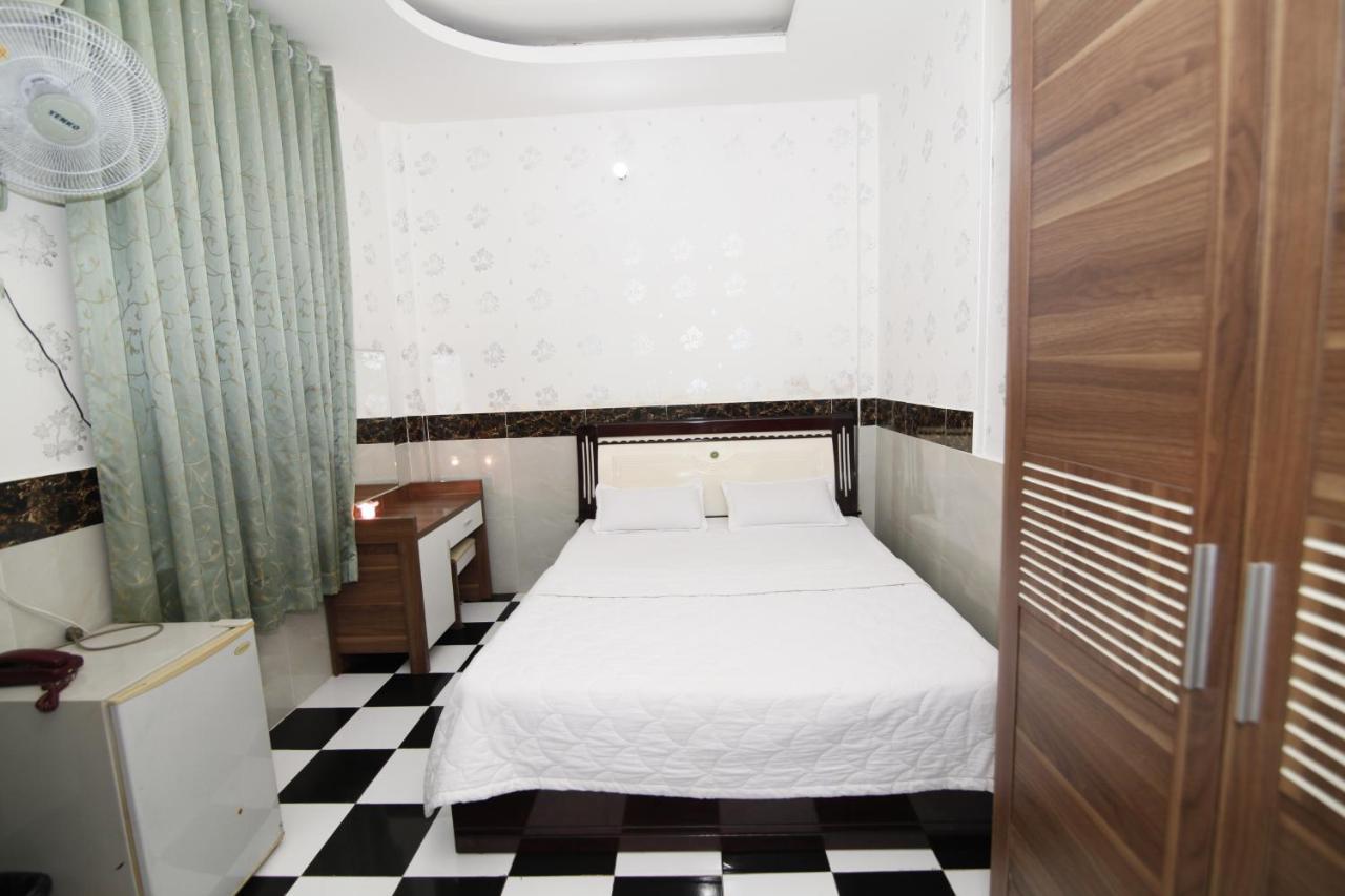 Hotel Khach San Sao Mai Ho Chi Minh City