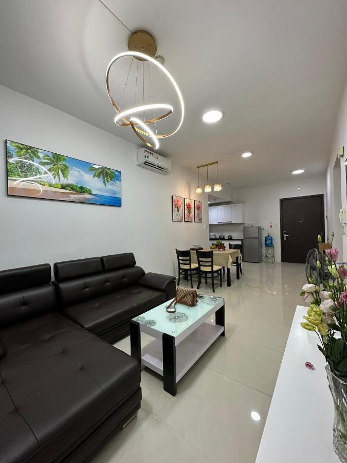 Ho 2 Phong Ngu Gan San Bay Tsn * Ho Chi Minh City