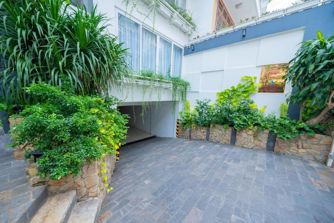 Hotel Yen Nam Nguyen Thai Son Bandar Ho Chi Minh