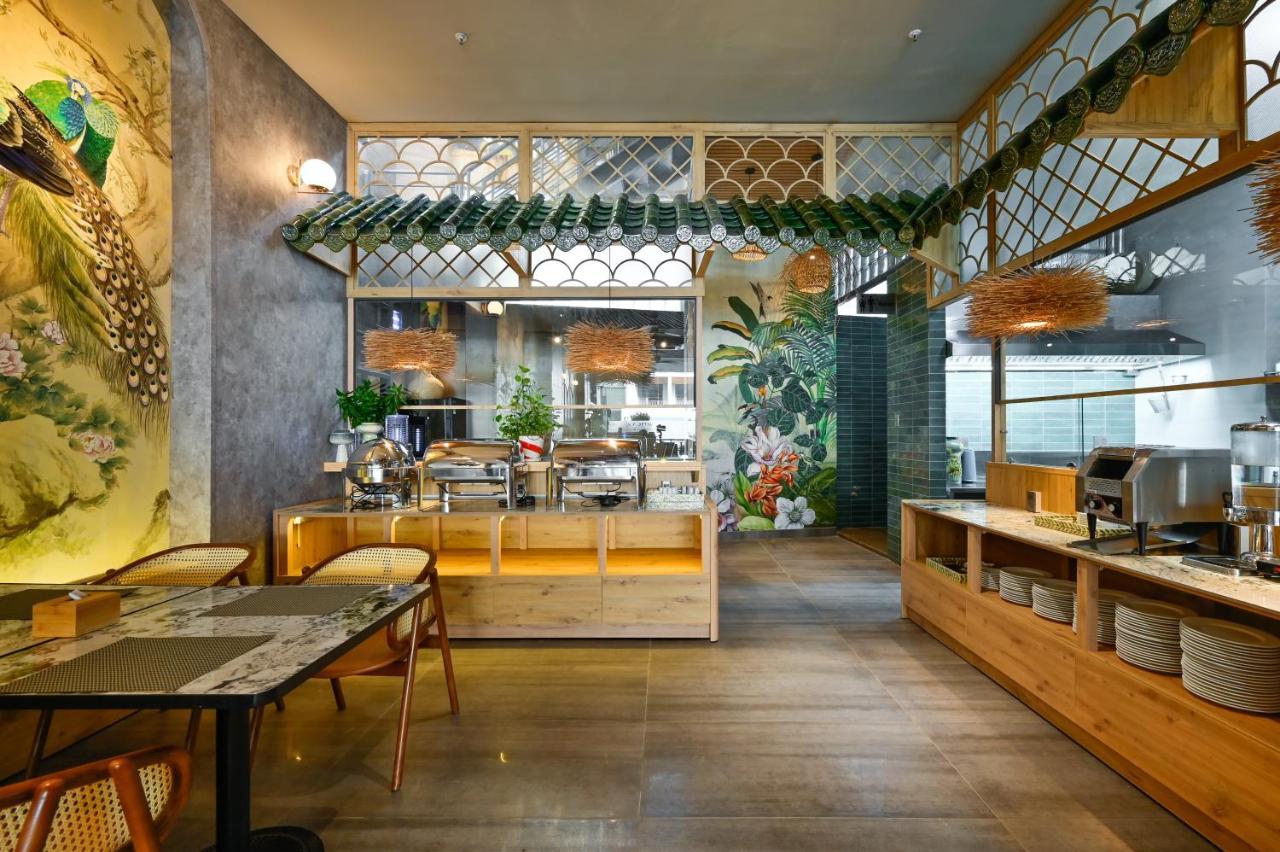 Hotel La Opera Saigon 3*