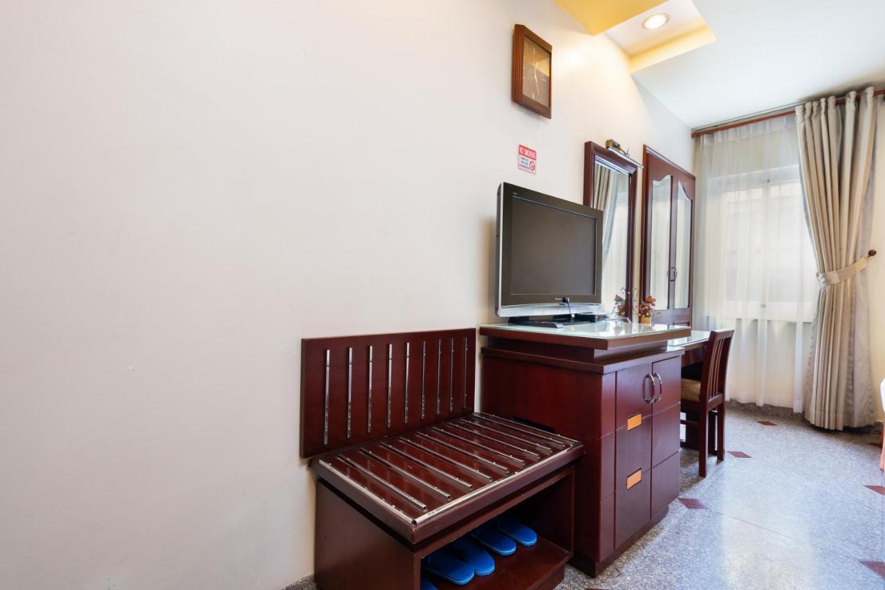 Lucasta Saigon Hotel