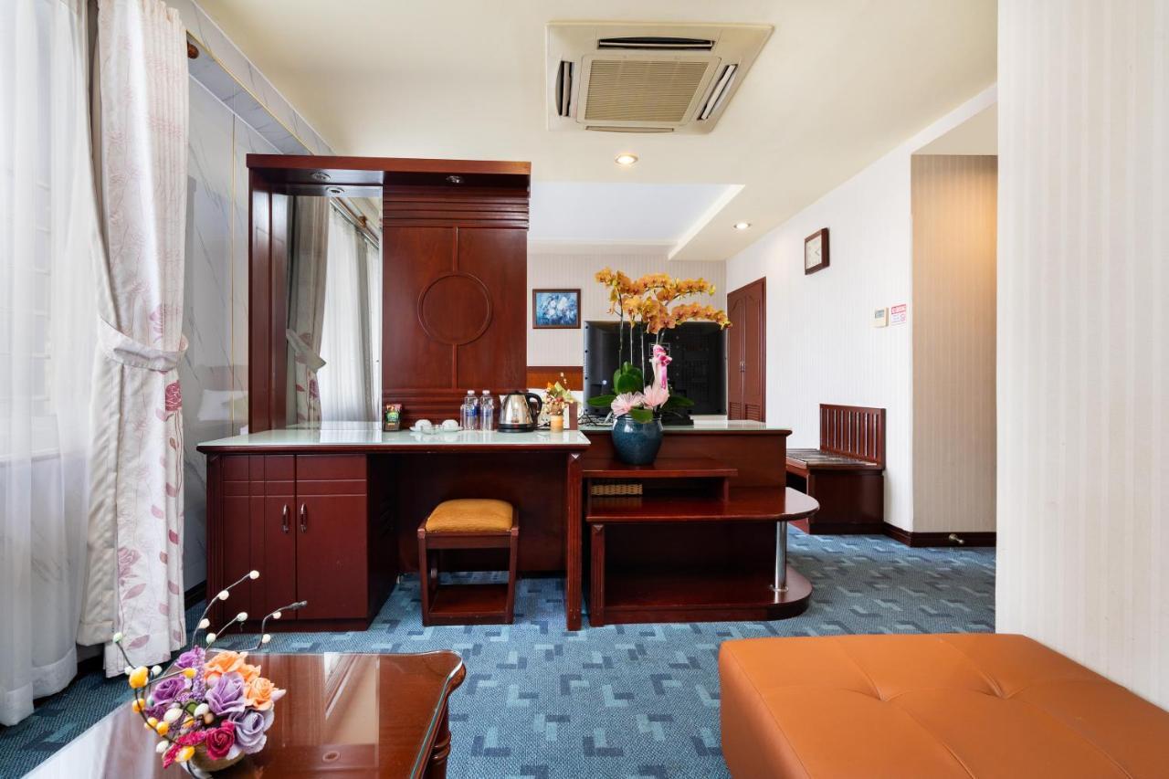 Hotel Lucasta Saigon Ho Chi Minh City