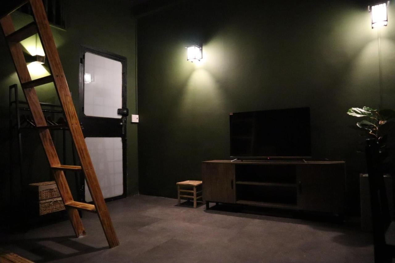 Stay&chill S.3 Mystique Nearby Bui Vien * Ho Chi Minh City
