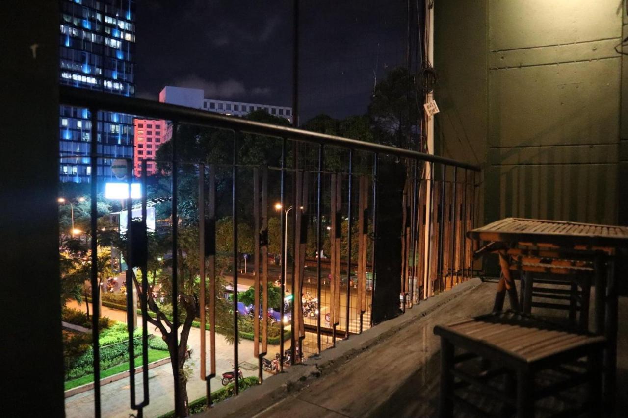 Stay&chill S.3 Mystique Nearby Bui Vien Homestay Ho Chi Minh City