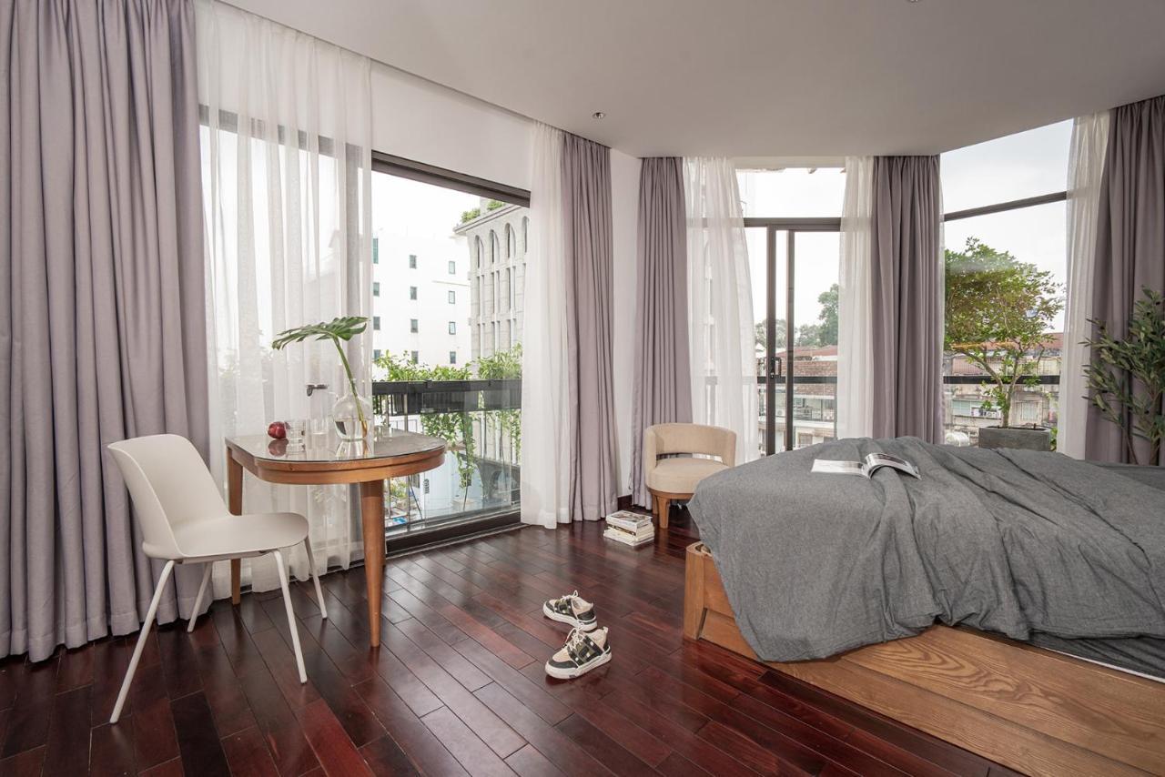 Express By M Village Thach Thi Thanh Hotel