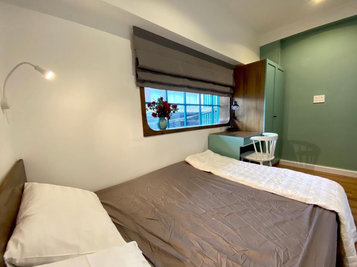 8 Minutes Walking To Nguyen Hue, Fast Wifi, Check-in 24/7 Apartment *
