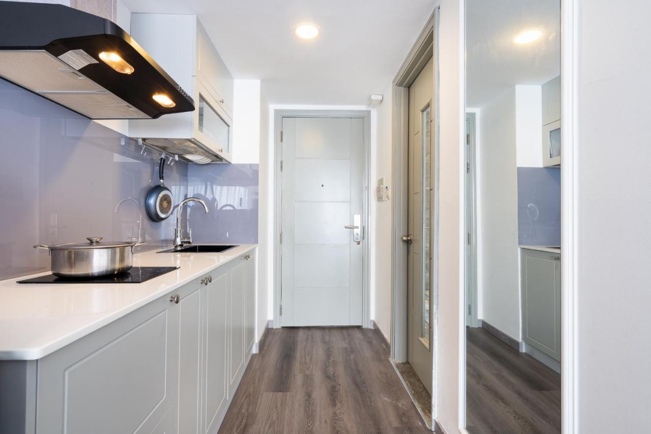 The Arrivals Center Apartment *