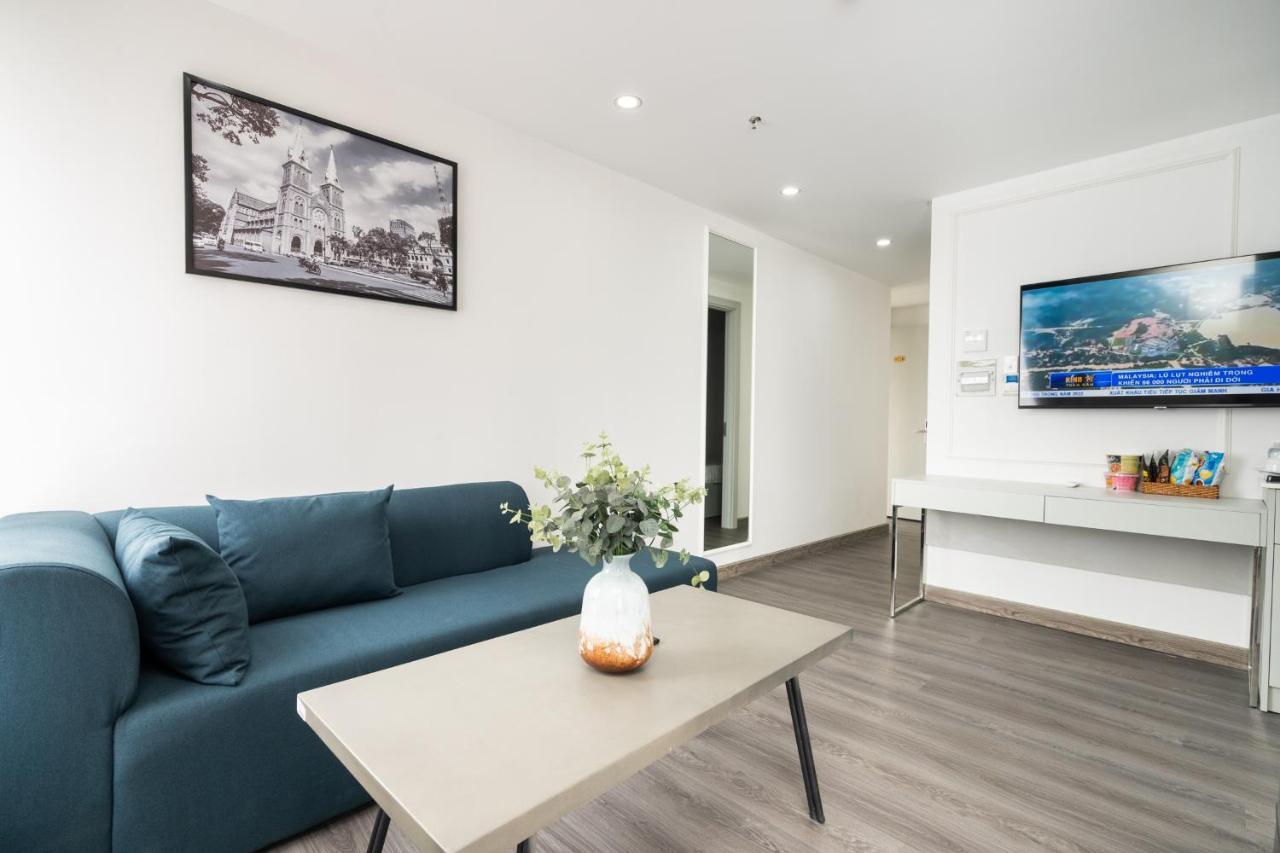 The Arrivals Center Apartment