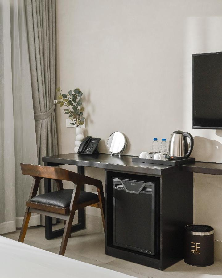 Triple E Metro Ben Thanh Hotel 3*