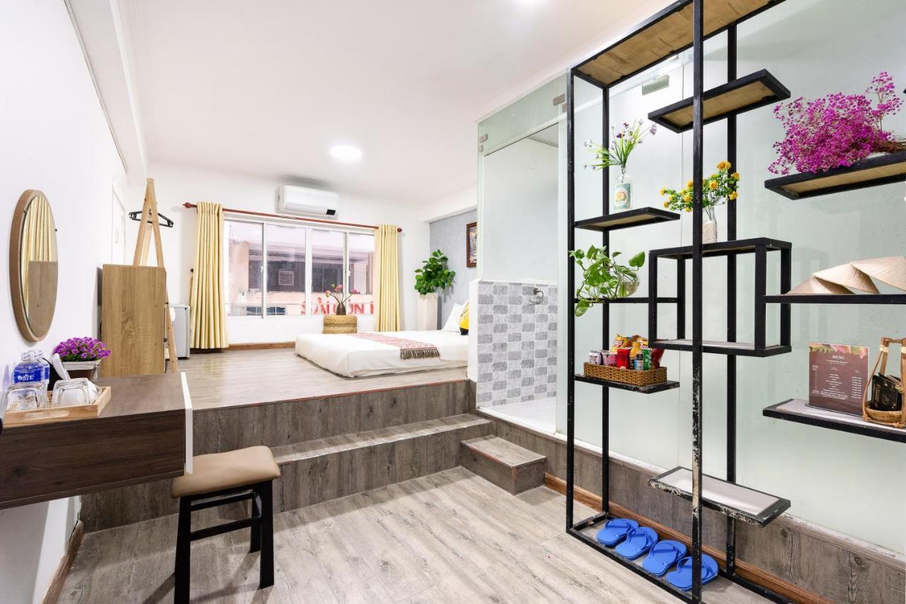 Homestay Planet Saigon *