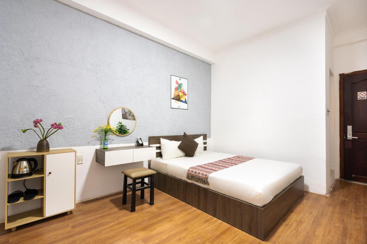Planet Saigon Homestay
