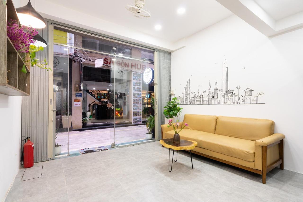 Homestay Planet Saigon *