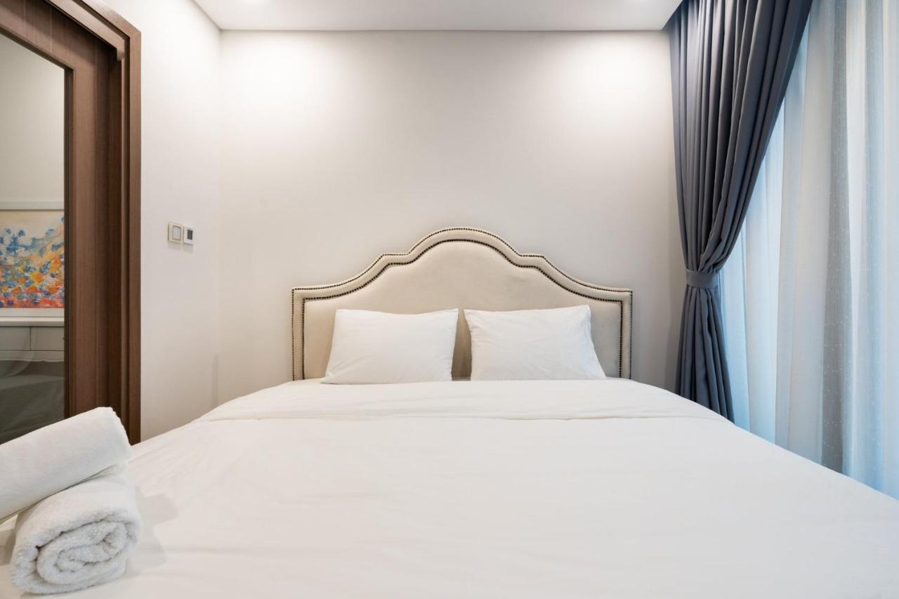 Landmark 81 Luxury Apartments: Iconic Skyscraper Living *