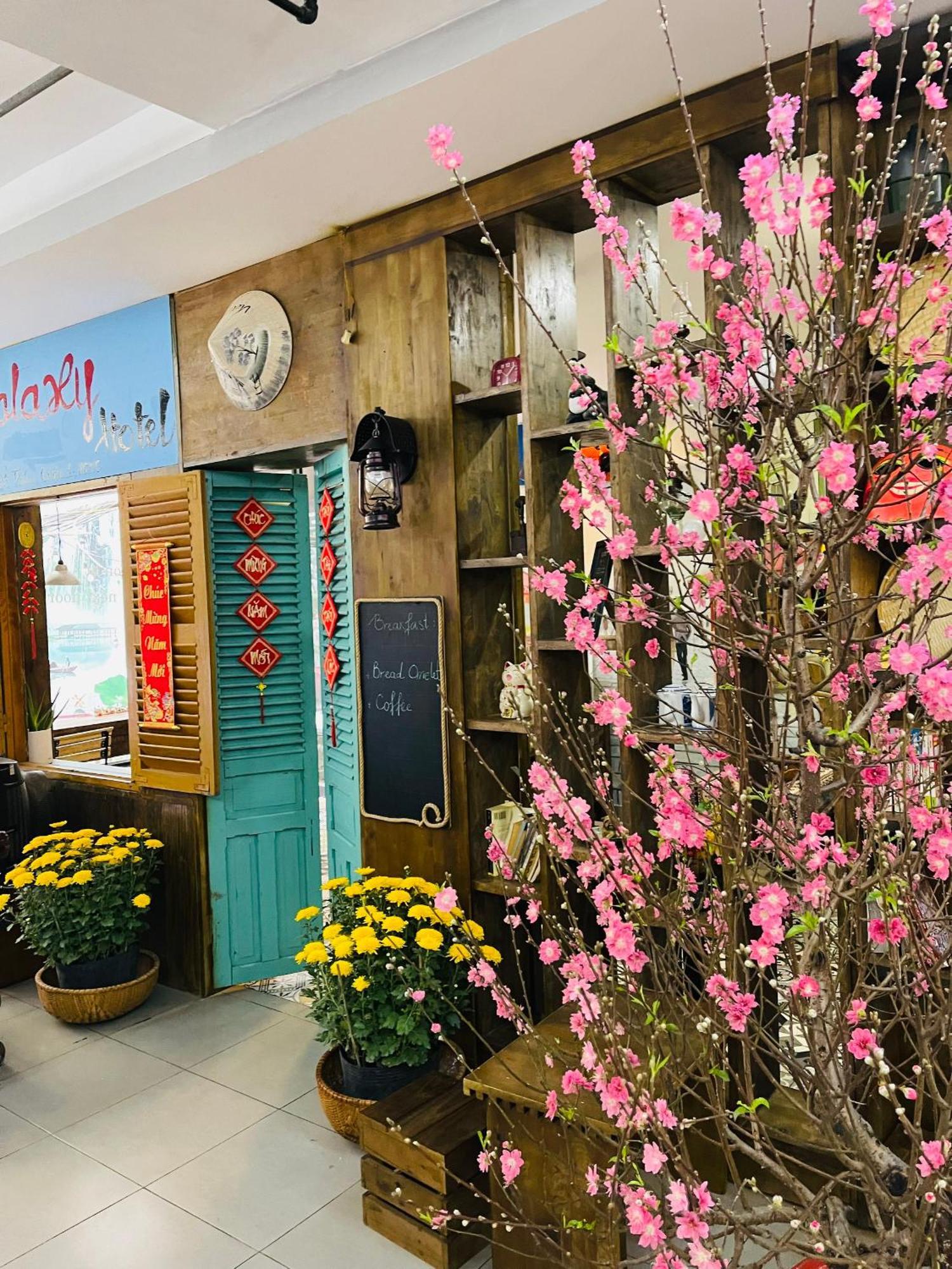 Hotel Galaxy Boutique Sai Gon Central Hotel 2*