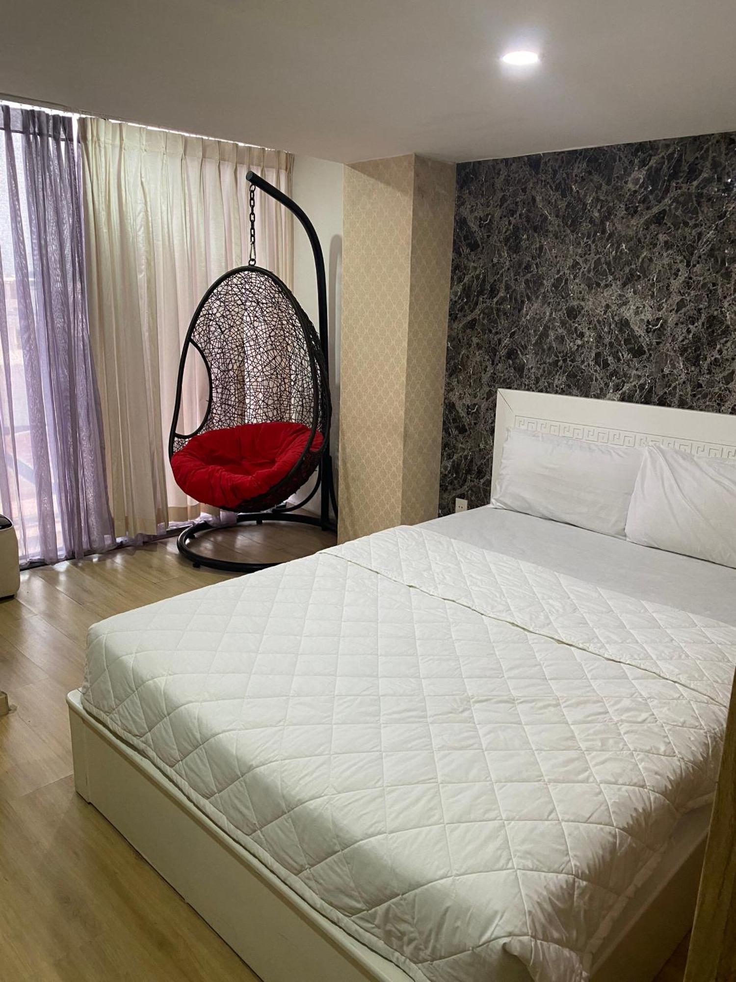 Vnd 2* Ho Chi Minh City