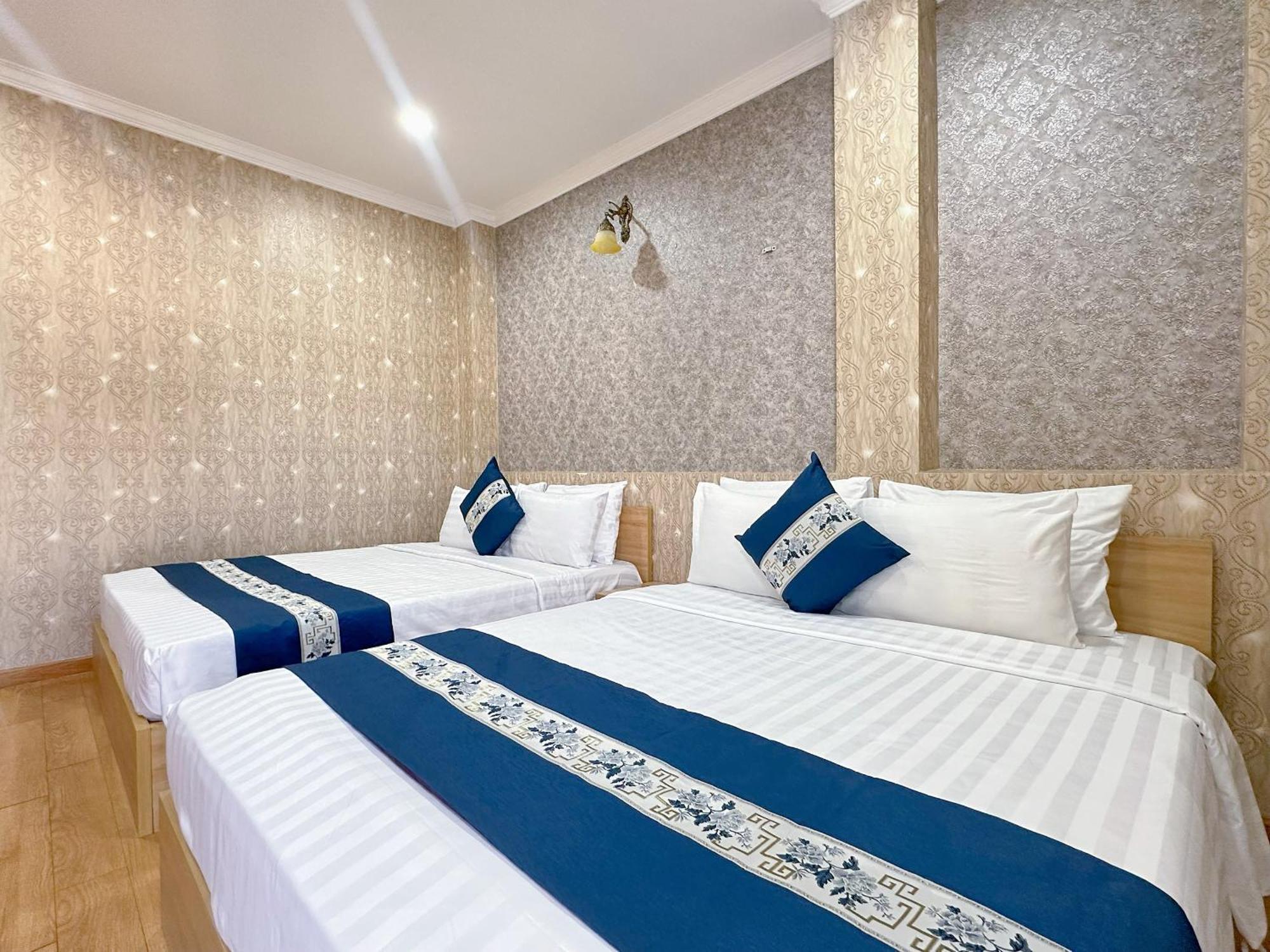 Tra My - Saigon Center Hotel 3*