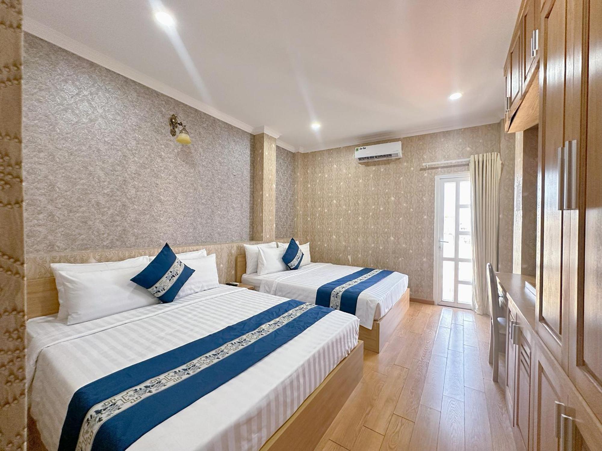 Tra My - Saigon Center Hotel