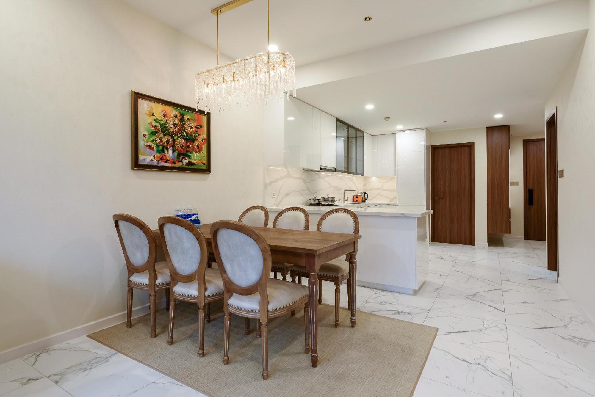Apartment The Metropole Saigon Residences *