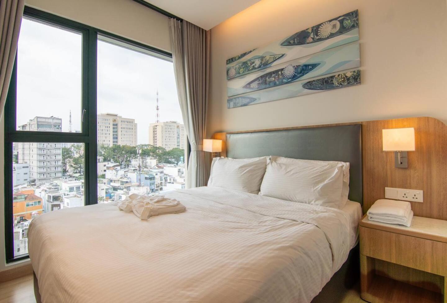 Luxury 2 Or 3br In Dist 1 N Pool, Gym, Airport Pickup *
