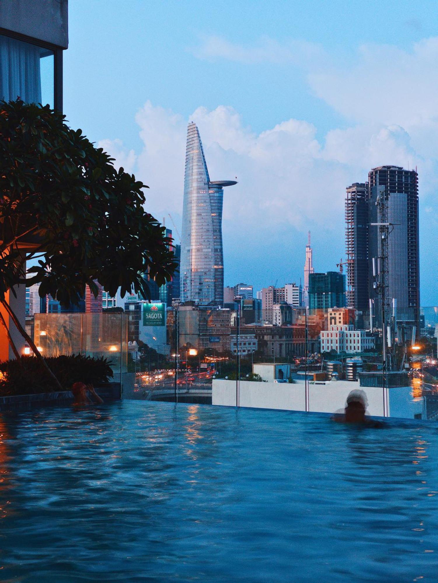 Pool View Central Midtown District 4 Millennium Saigon Riverside * Ho Chi Minh City