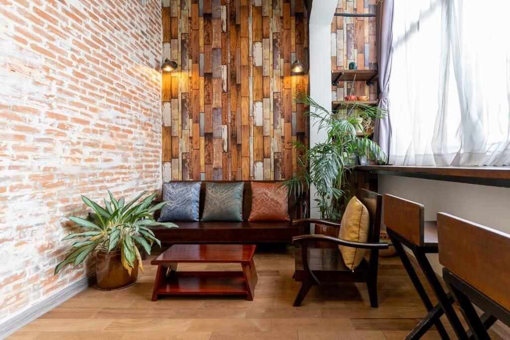 Apartment Kitchen Netflix @ben Thanhｓａｉｇｏｎｈｉｄｅｏｕｔ130 Pastuer Ho Chi Minh City