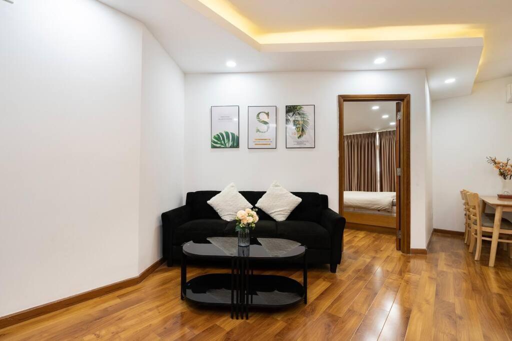 Apartment Spacious 2 Bedroom At Center/1st District Ho Chi Minh City