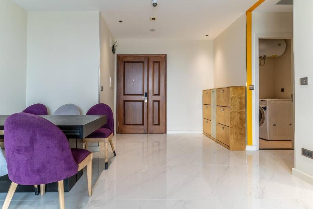Steps To Vincom/casino/d1/pool/gym/netflix/3beds * Ho Chi Minh City