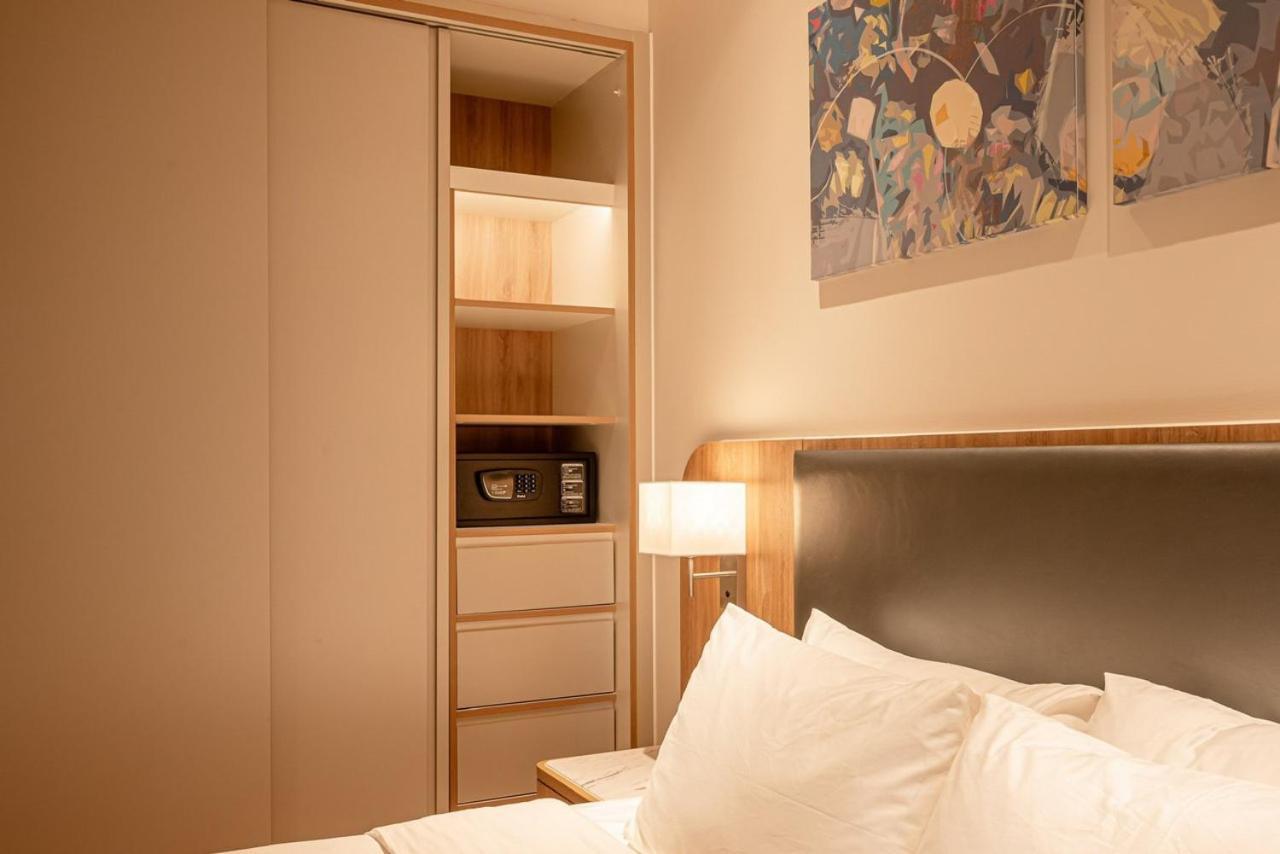 Pangsapuri Luxury 3br 6br D1mension & Zenity In District 1 Freepoolsaunagym Bandar Ho Chi Minh