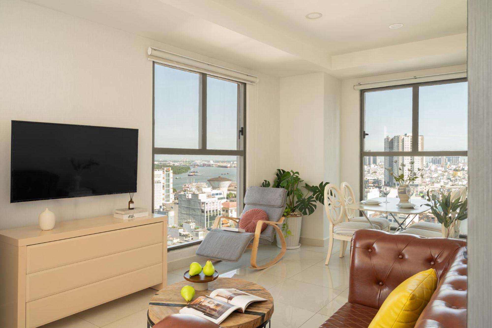 Lynh Saigon D4 Apartment *