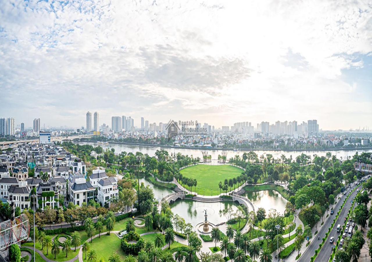 Landmark 81 Luxury & The Vinhomes Central Park - The Buildings Surrounding Landmark 81 Apartment Ho Chi Minh City