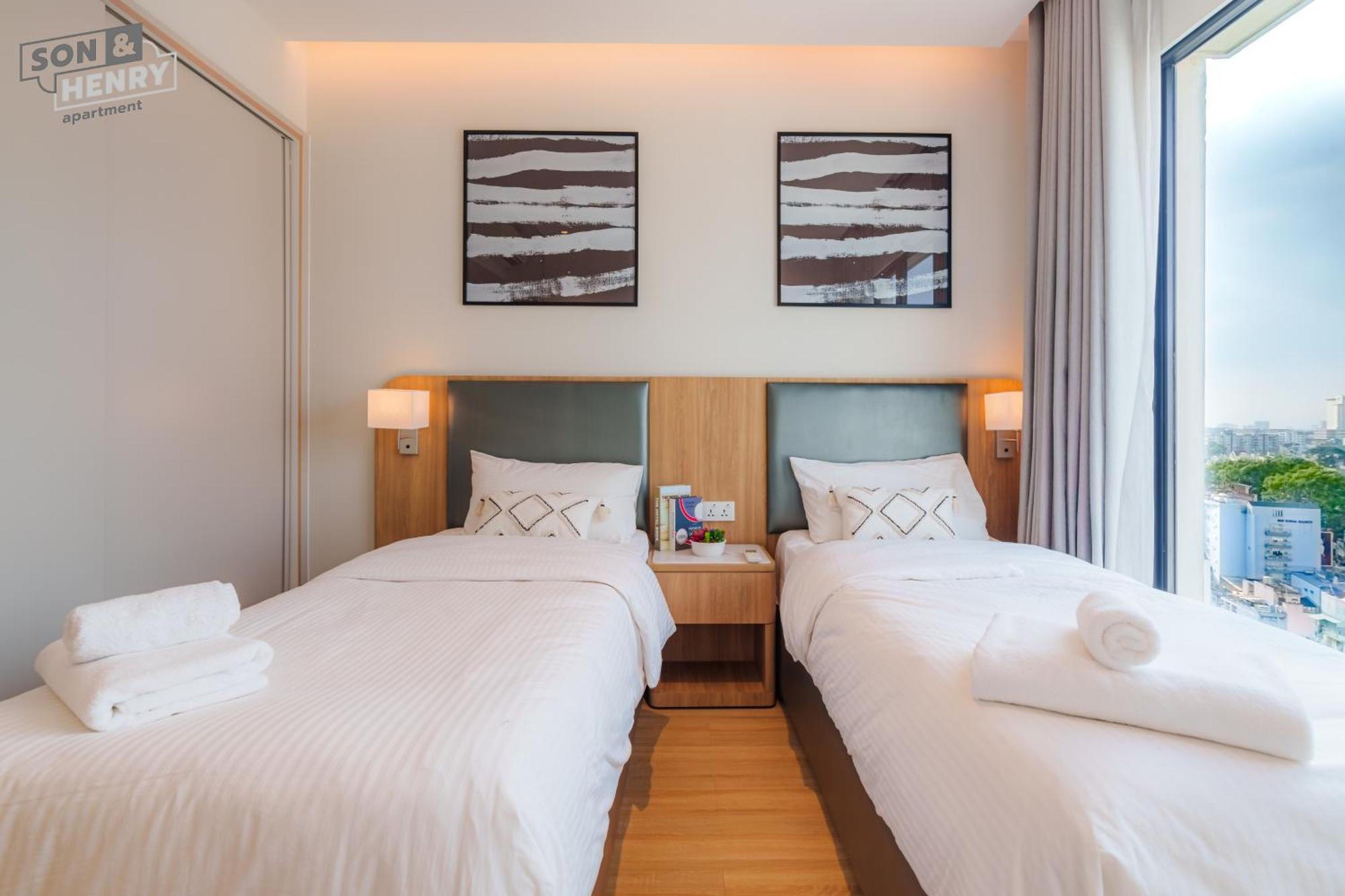 Son&henry Zenity District 1 * Ho Chi Minh City