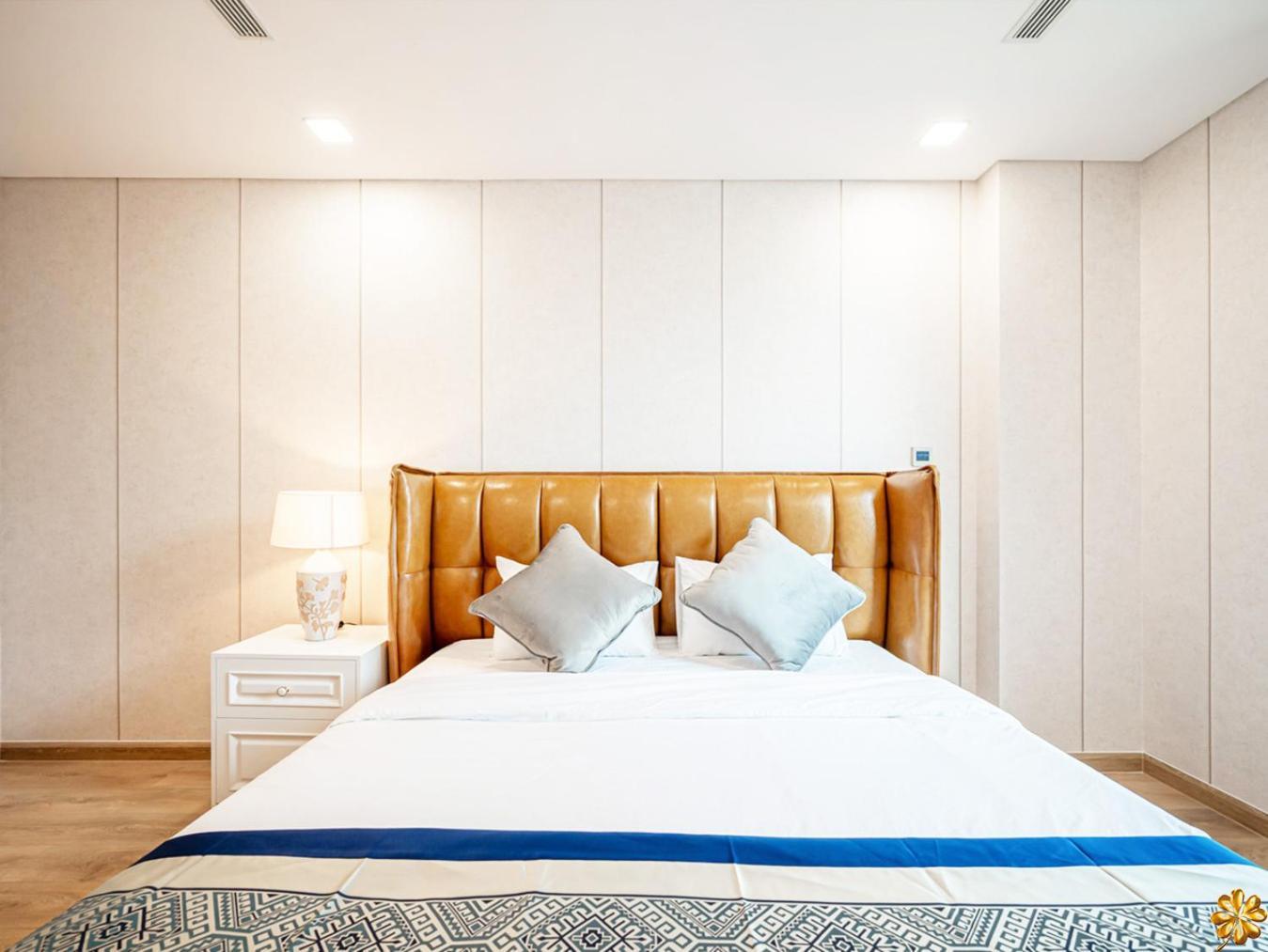 Apartment Landmark 81 Royal Luxury - Vinhome Park *