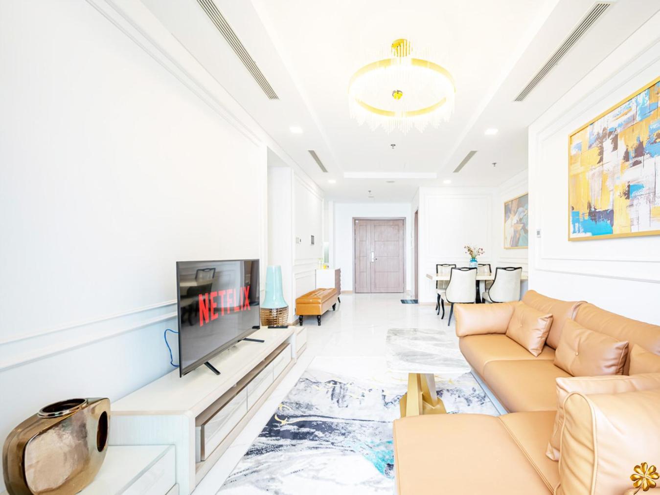Landmark 81 Royal Luxury - Vinhome Park Apartment *