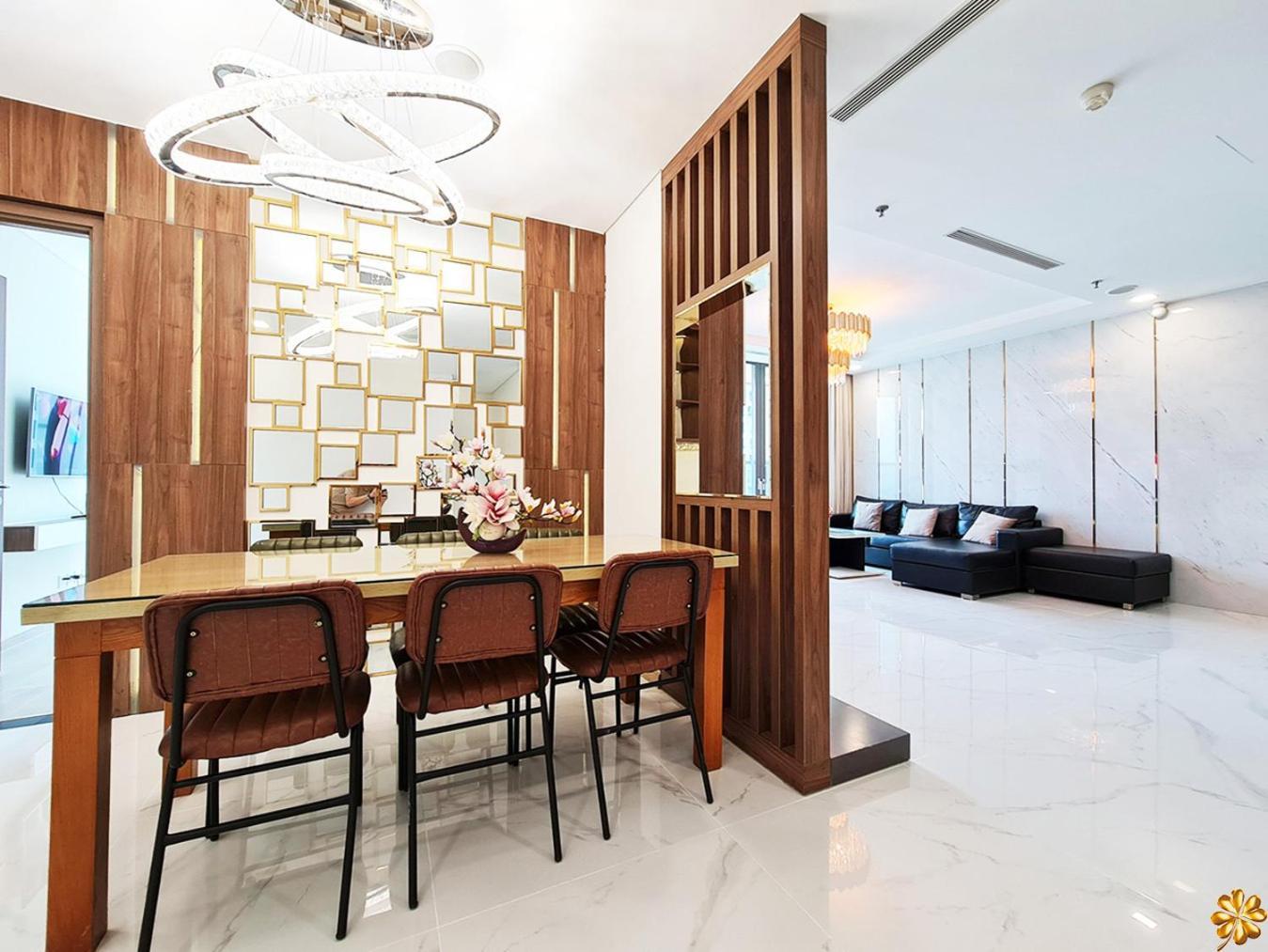 Landmark 81 Royal Luxury - Vinhome Park * Ho Chi Minh City